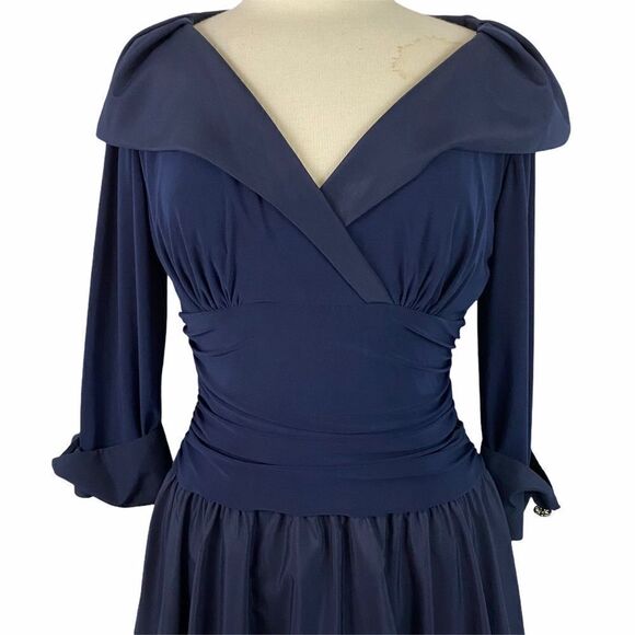 ELIZA J Cuff Sleeve V Neck Ruched Waist Dress - Picture 3 of 13